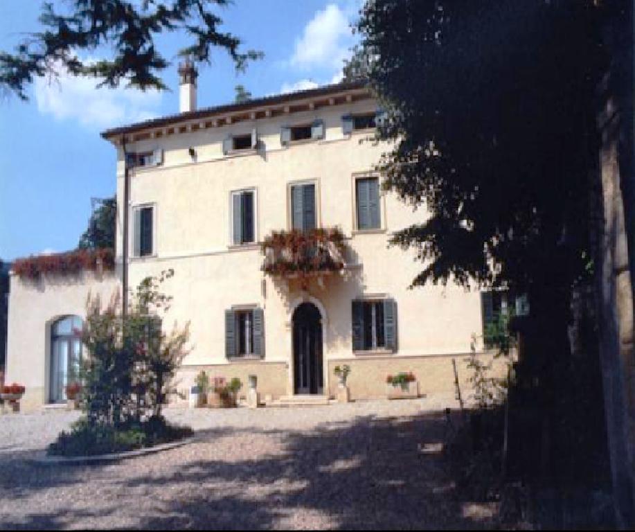 B&B Villa Monteleone Sant'Ambrogio di Valpolicella Exterior photo